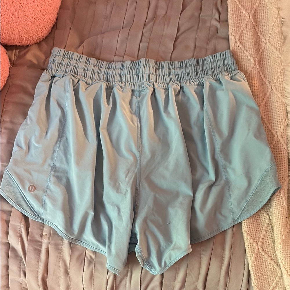 LULULEMON light blue hotty hot short size 10